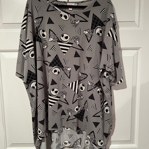 LuLaRoe Tops - LuLaRoe Jack Skellington Irma 3X EUC